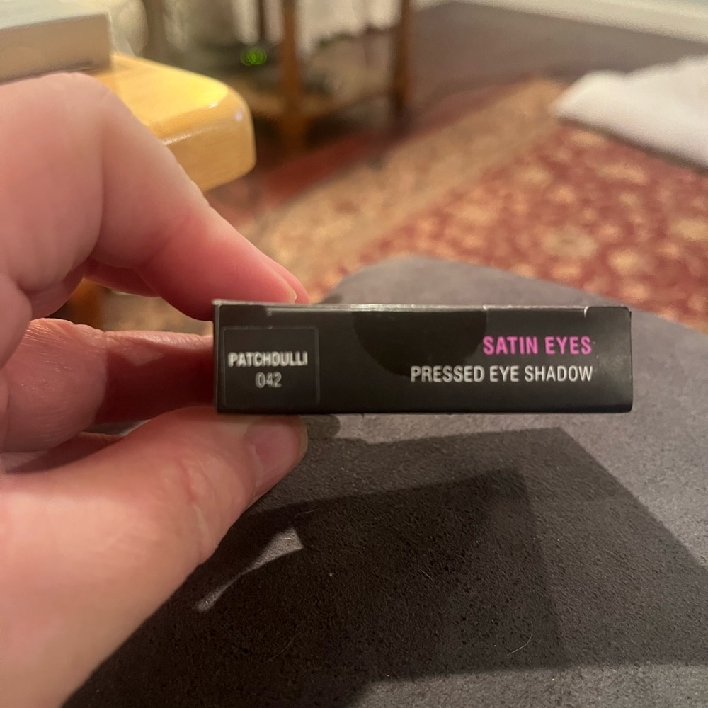 Lisi Cosmwtics Eye Shadow in Patchoulli